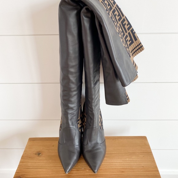 Fendi Black and Brown Over the Knee Boots - Picture 7 of 7